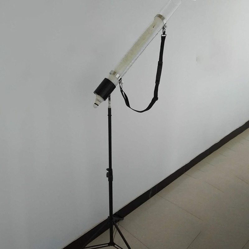 جهاز تقديم الريشات الريشية الا - مراجعة Feeder Machine Badminton وسعره